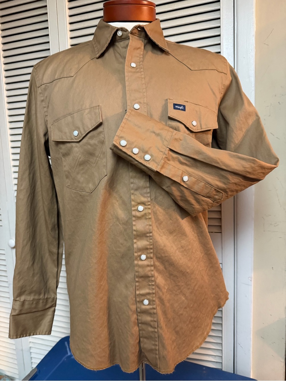 WRANGLER Size MEDIUM Canvas Snaps